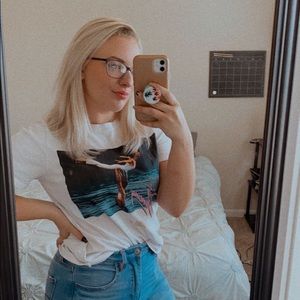 Meet your Posher, Fallon